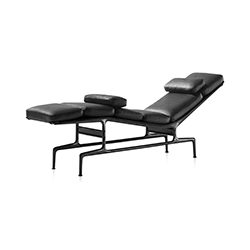 伊姆斯躺椅 Eames Chaise