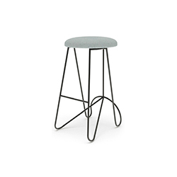 环线吧椅 Loop Bar Stool