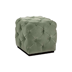 Kubus Capitonne Ottomans   Luxury Living家具品牌